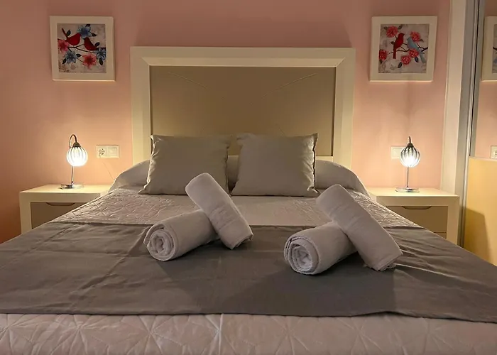 Con Excelente Ubicacion Y Terraza Privada Апартаменти Кордова