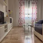 Con Excelente Ubicación Y Terraza Privada * Córdoba