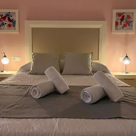 Con Excelente Ubicacion Y Terraza Privada Apartament Kordoba